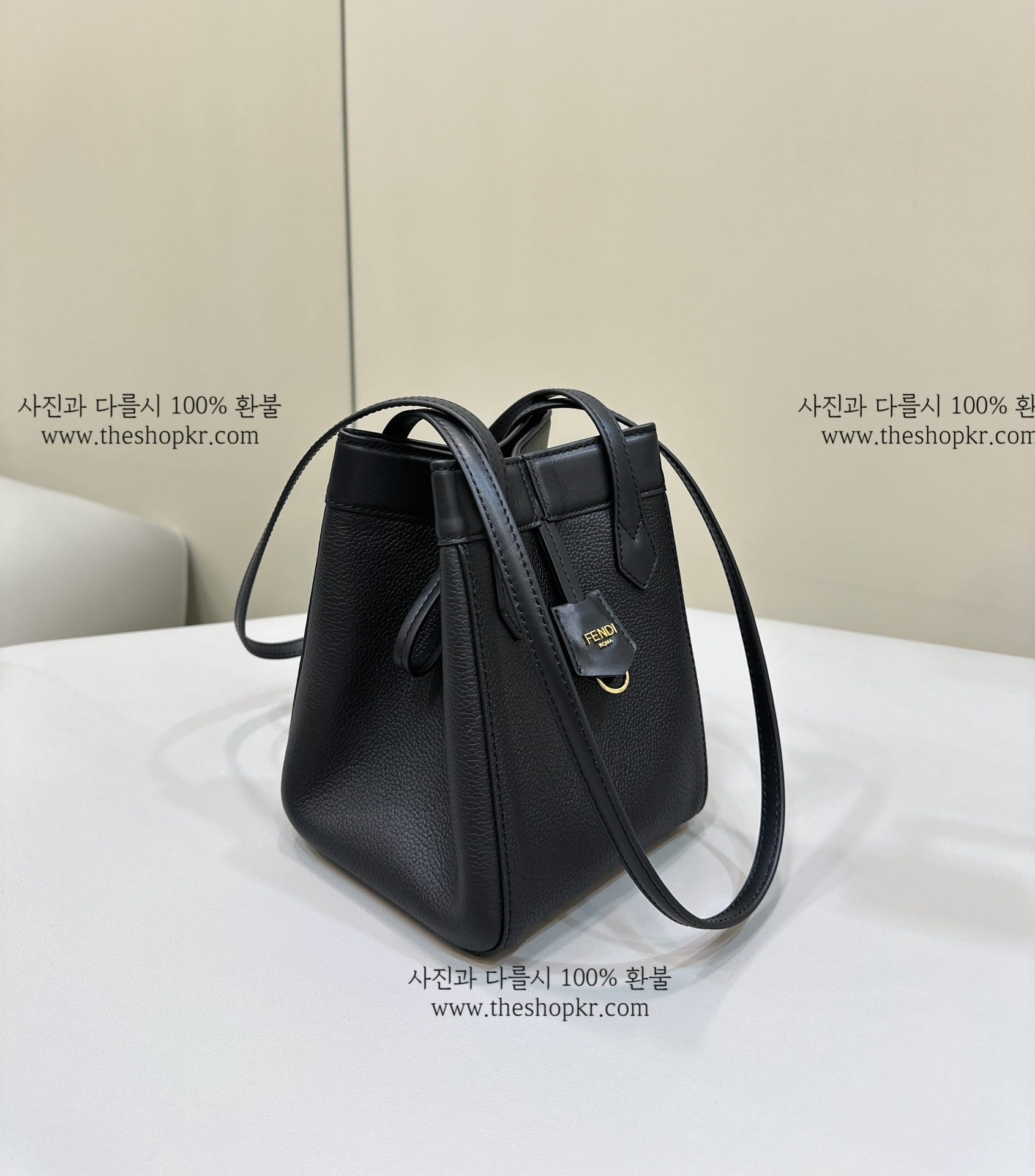 (니콜) 펜디 오리가미 미니 백