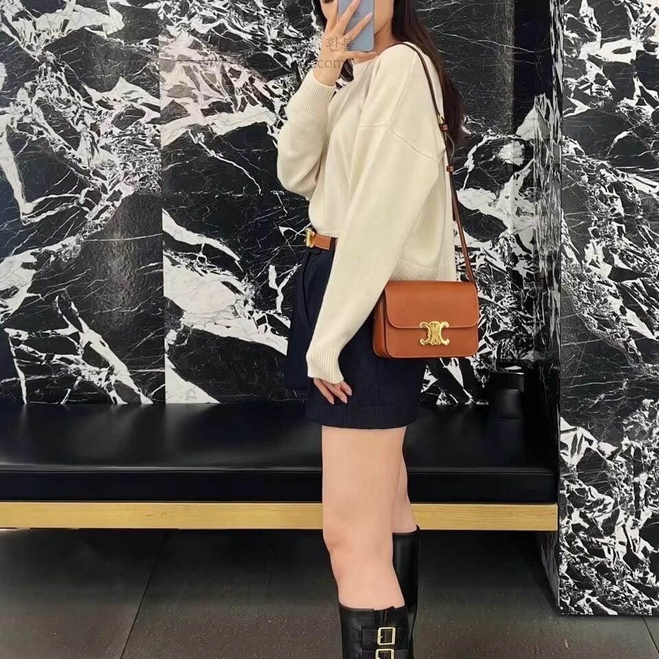 (블프) 셀린느 틴 트리옹프 백 188423