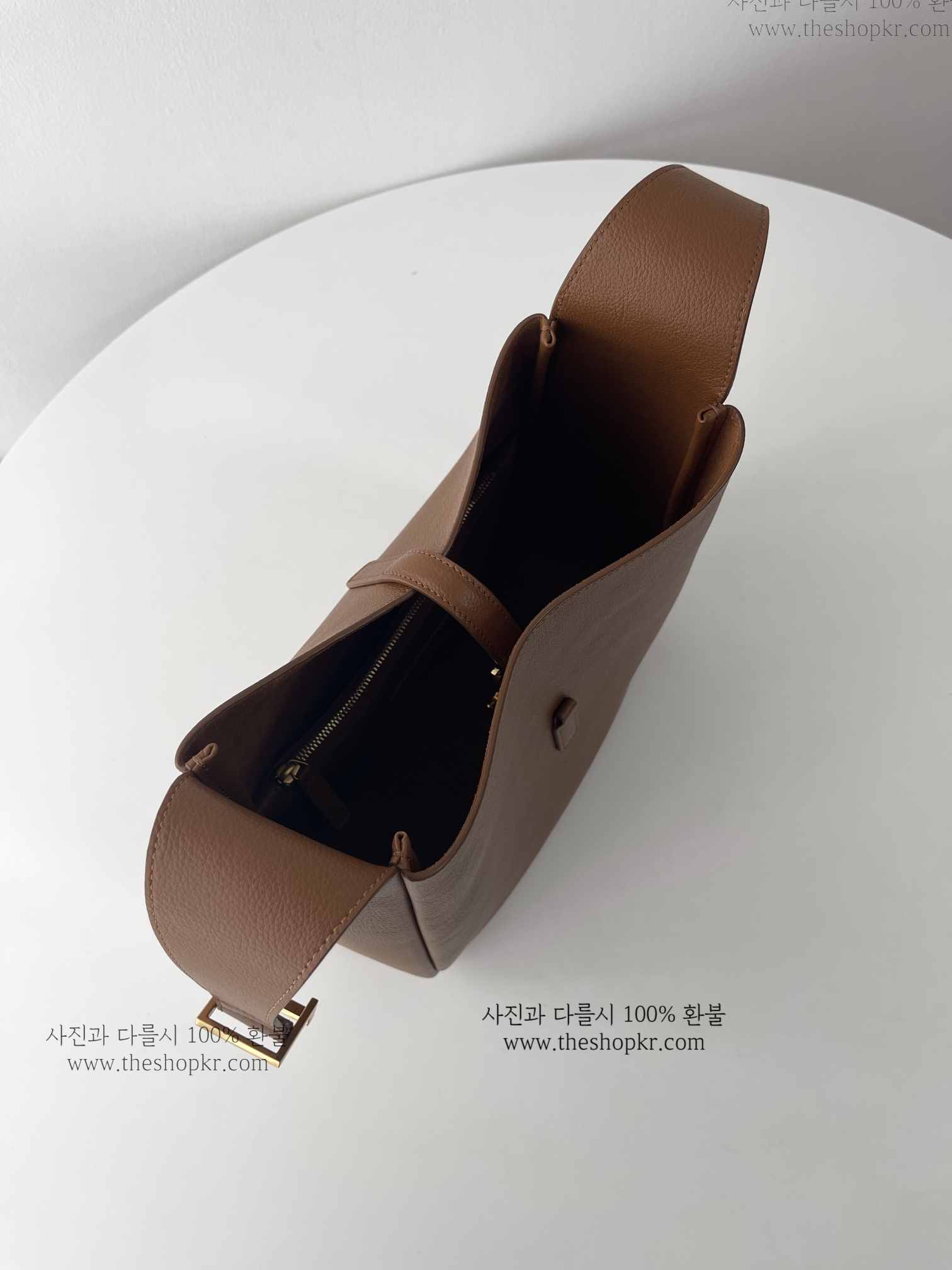 (블프) 생로랑 스몰 호보 백