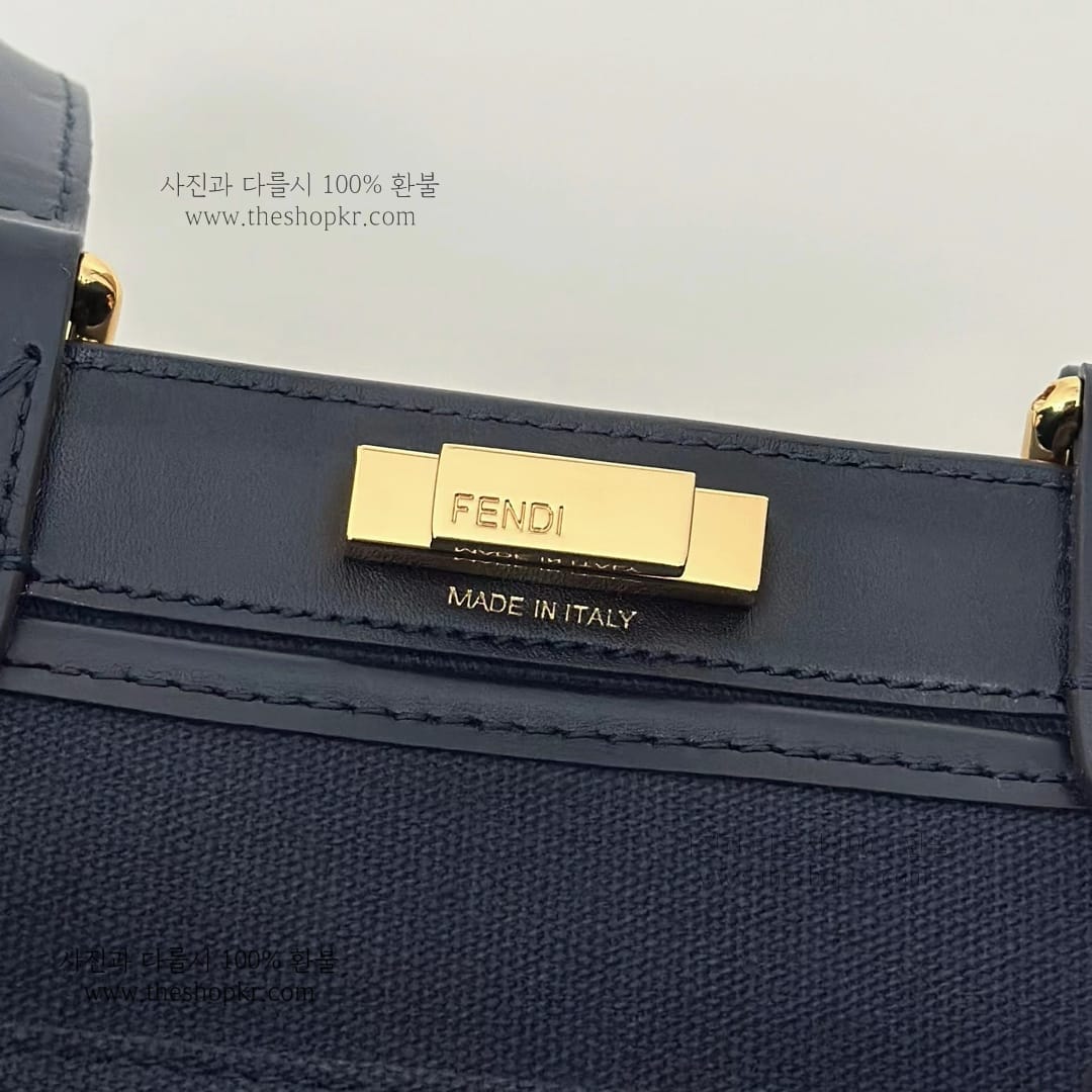 (니콜) 펜디 피카부 x 토트 백