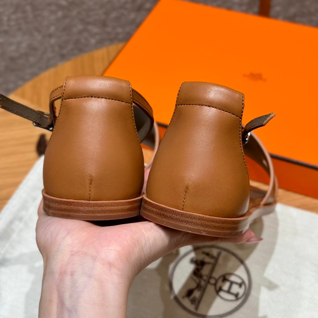(찡댄) 에르메스 산토리니 샌들