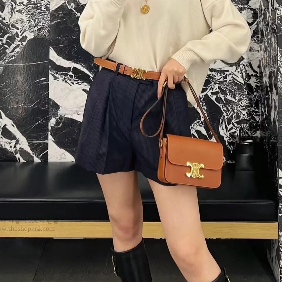 (블프) 셀린느 트리옹프 리자드 초크백 틴 188424